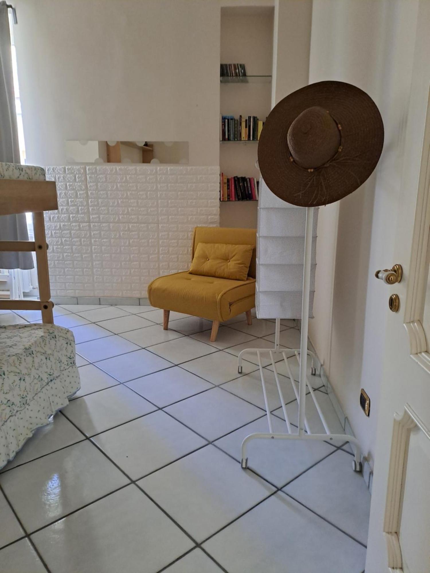 Grimaldi Apartment Salerno Kültér fotó
